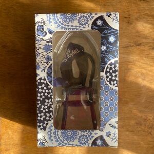 Taylor Swift - Vigilante Chair Ornament